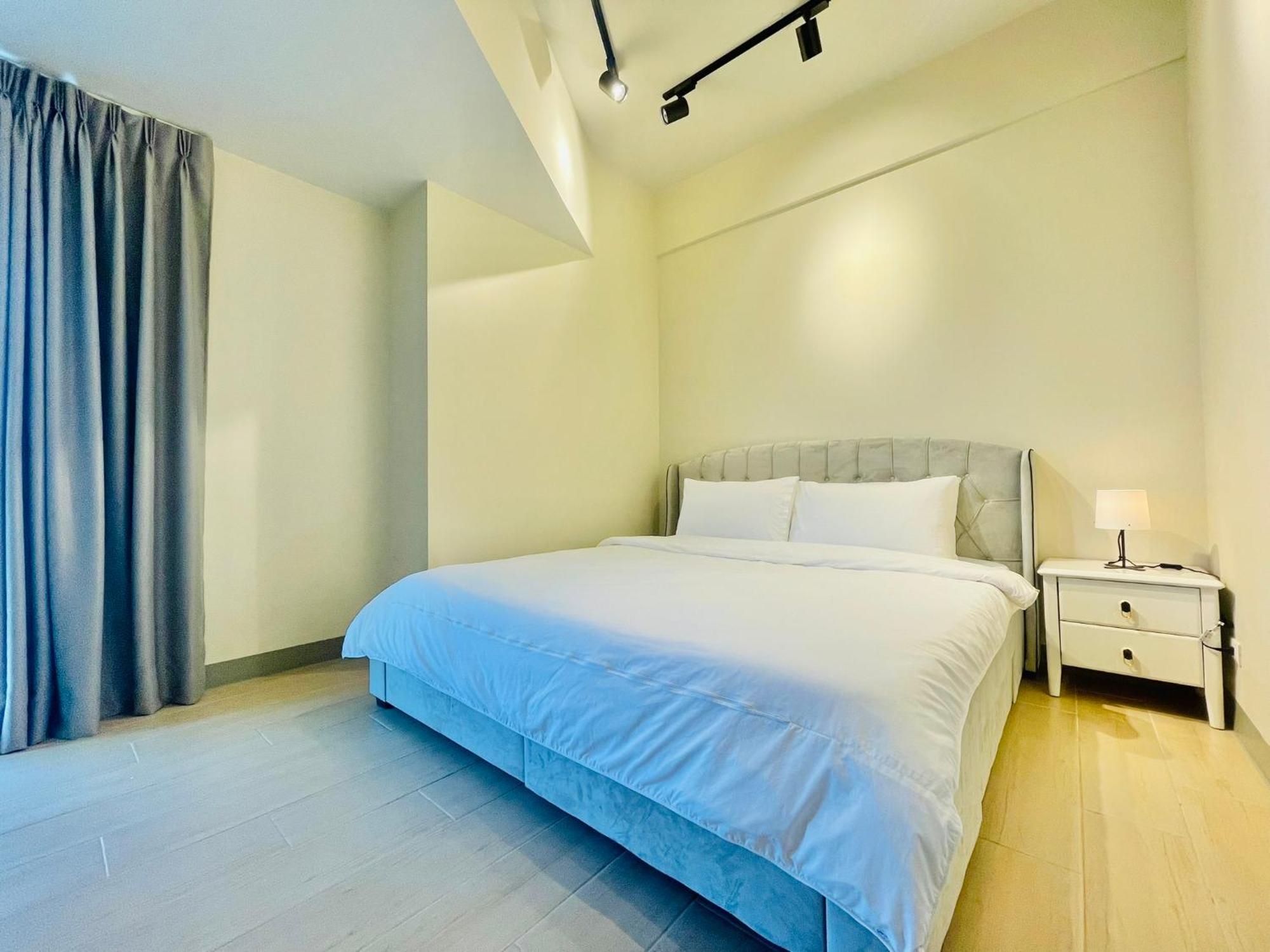 Uptown Parksuites Bgc Тагуиг Екстериор снимка