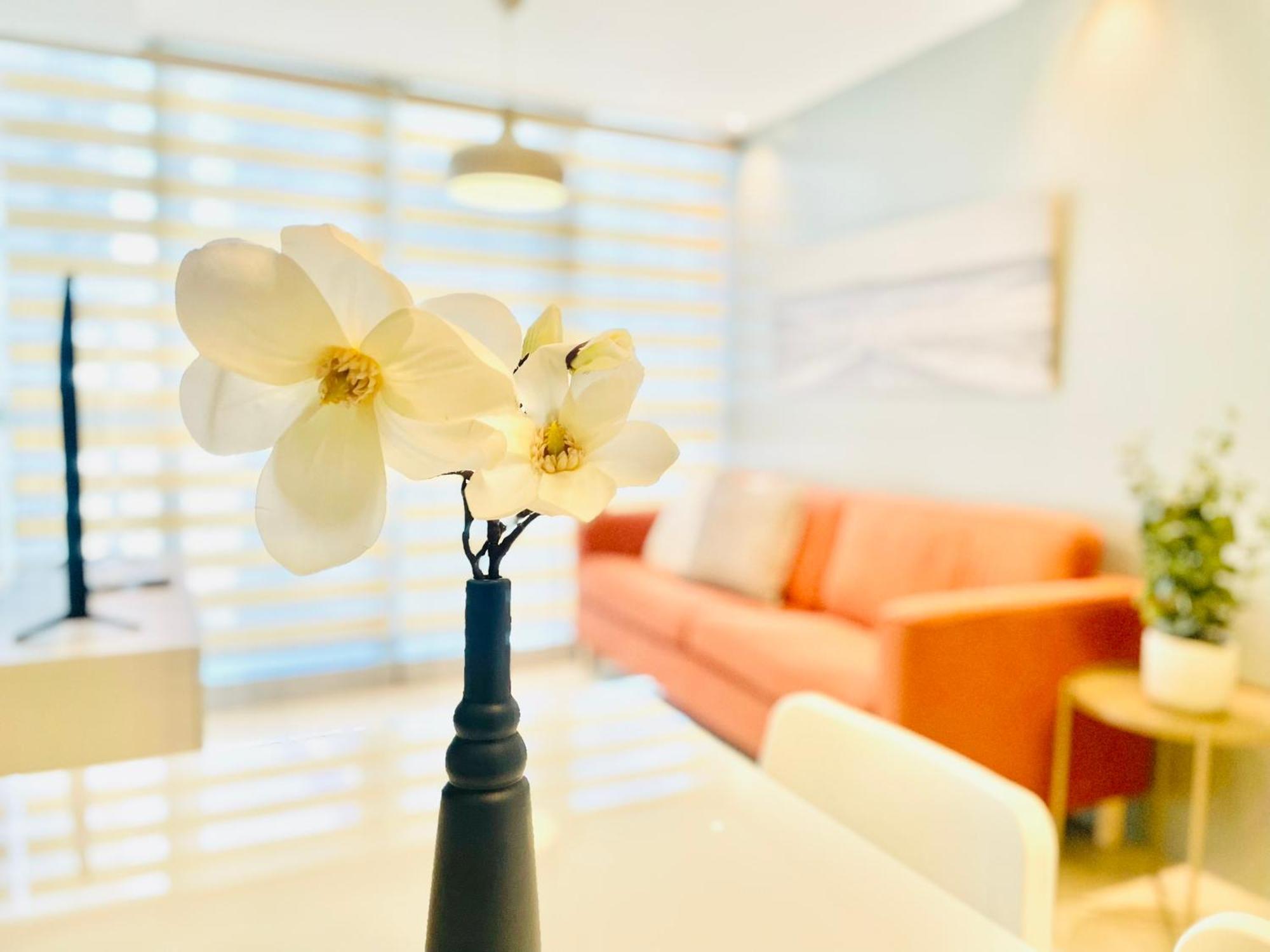 Uptown Parksuites Bgc Тагуиг Екстериор снимка