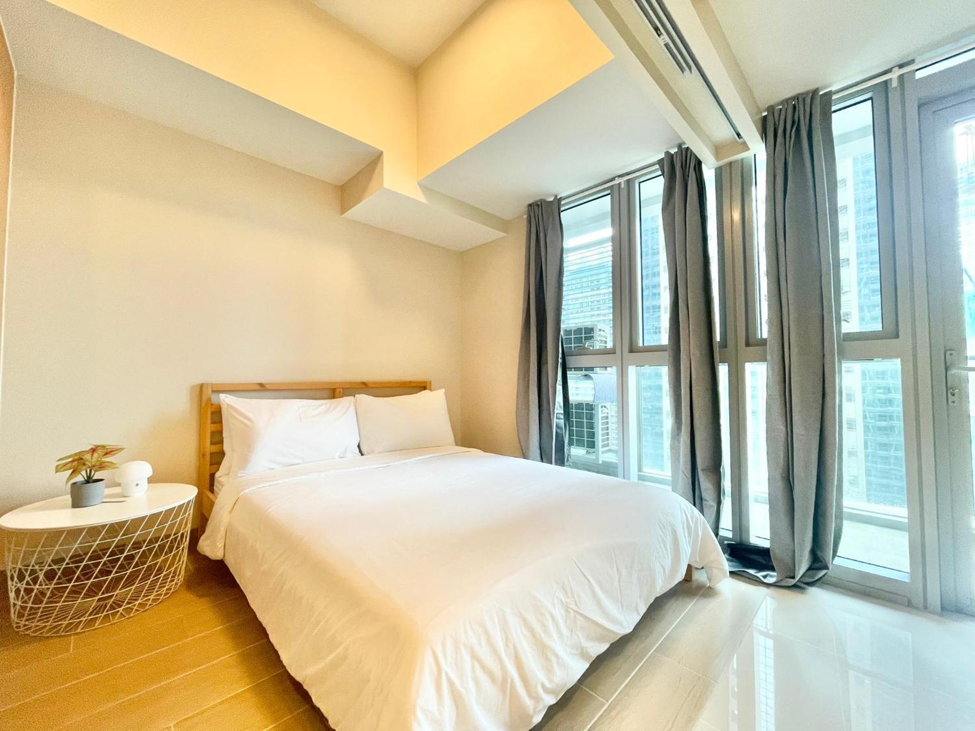 Uptown Parksuites Bgc Тагуиг Екстериор снимка